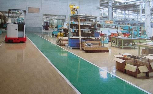 应该如何预防格尔木环氧地坪出现发白的现象