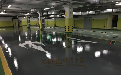 ‌旧地面翻新方案：格尔木环氧地坪涂层覆盖混凝土裂缝修复技术